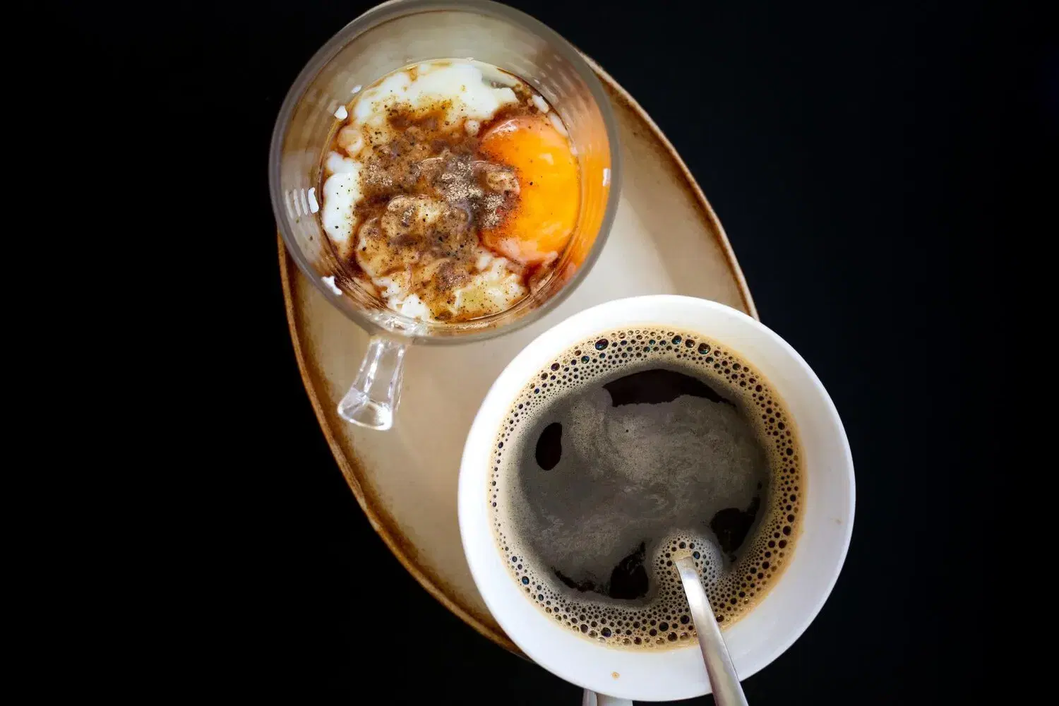 Espresso Espresso https://4kym48m6w0dj35od.public.blob.vercel-storage.com/dishes/internal/espresso-food--1759434569217.webp